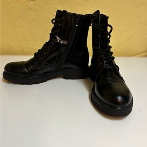 Nero Giardini Black Goth Combat Zip-Up  Leather Boots
Made in Italy Sz 35 US 5